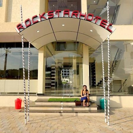 Rock Star Hotel Pushkar Bagian luar foto